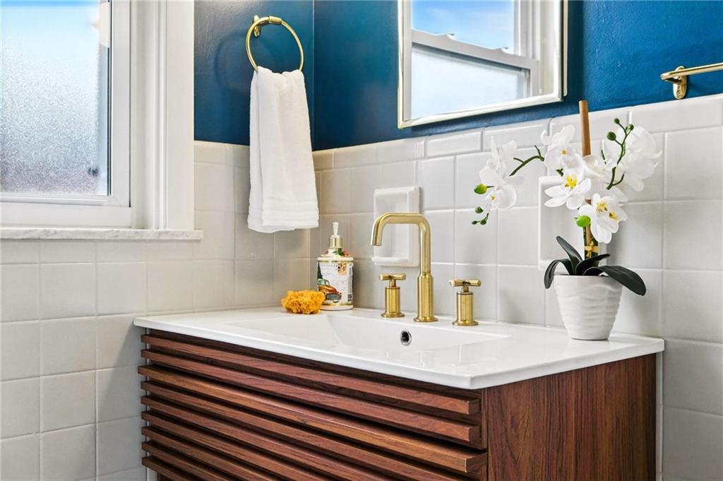 4329 Stanton Avenue Pittsburgh, PA 15201 - Photo 28 of 45