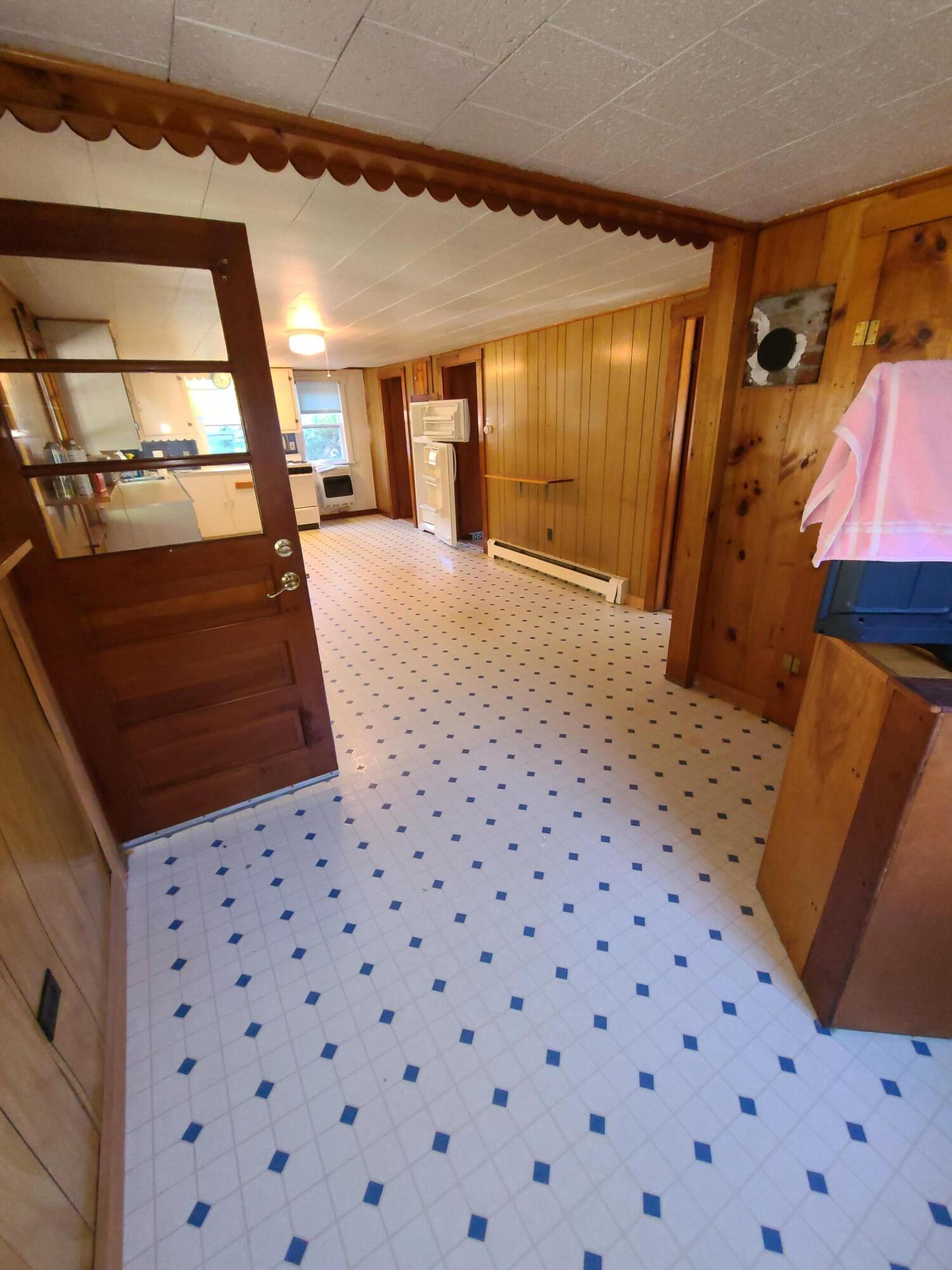 81 River Road Boothbay, ME 04537 - Photo 11 of 34 20220929_103048