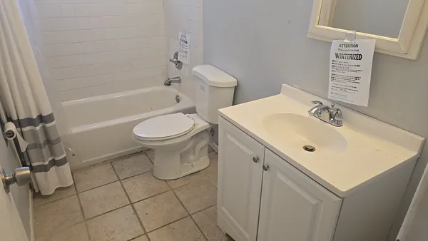 $109,900 | 474 163rd Place, Calumet City, IL 60409