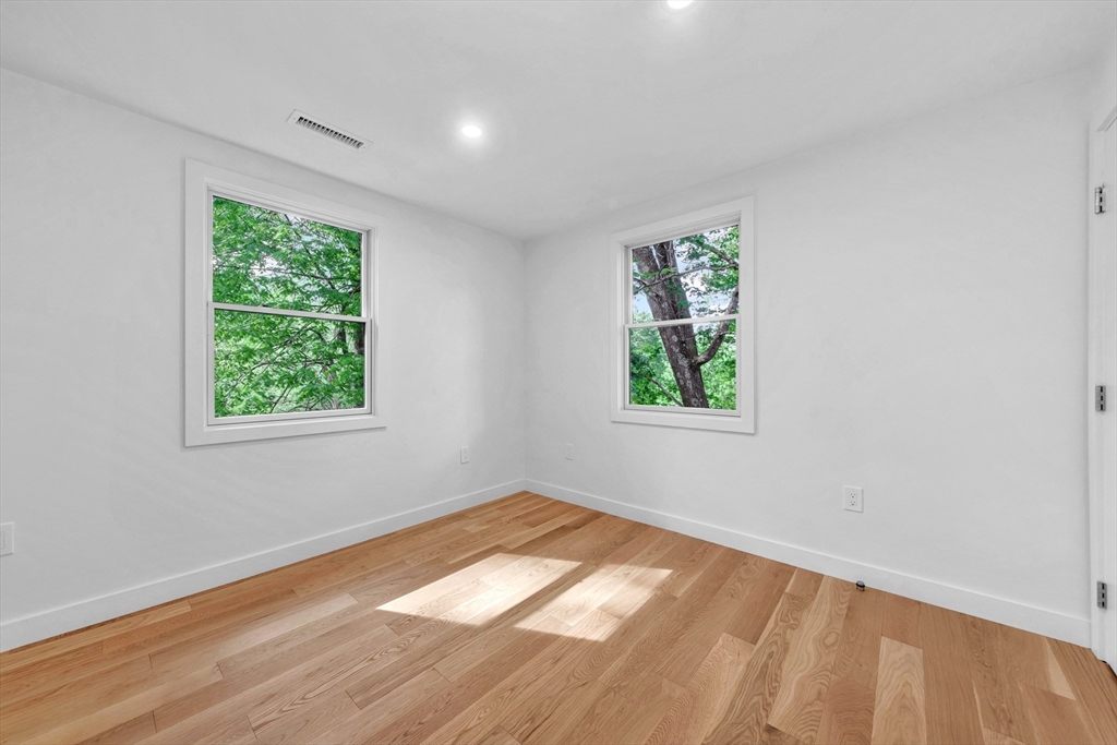 39 Winslow Street Concord, MA 01742 - Photo 34 of 40