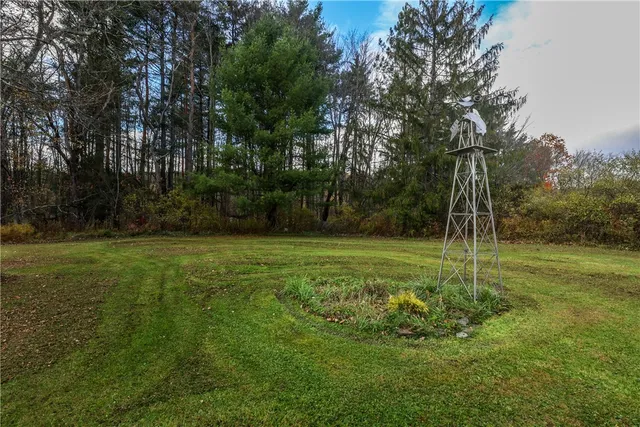 $319,000 | 27 Bennett Lane, Breesport, NY 14816