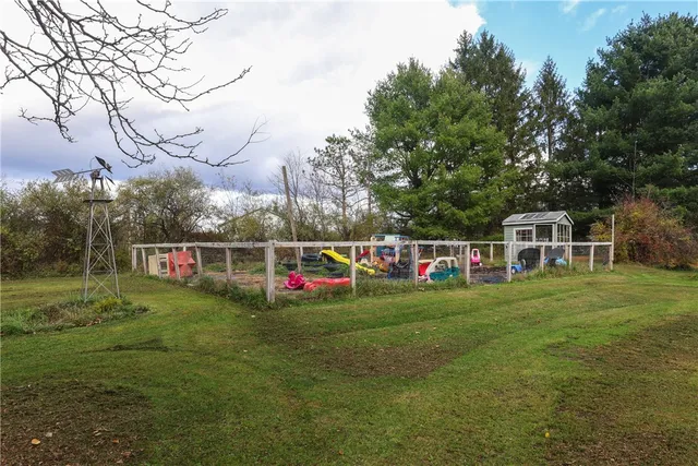 $319,000 | 27 Bennett Lane, Breesport, NY 14816