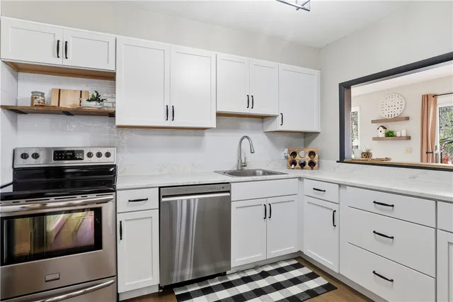 $319,000 | 27 Bennett Lane, Breesport, NY 14816