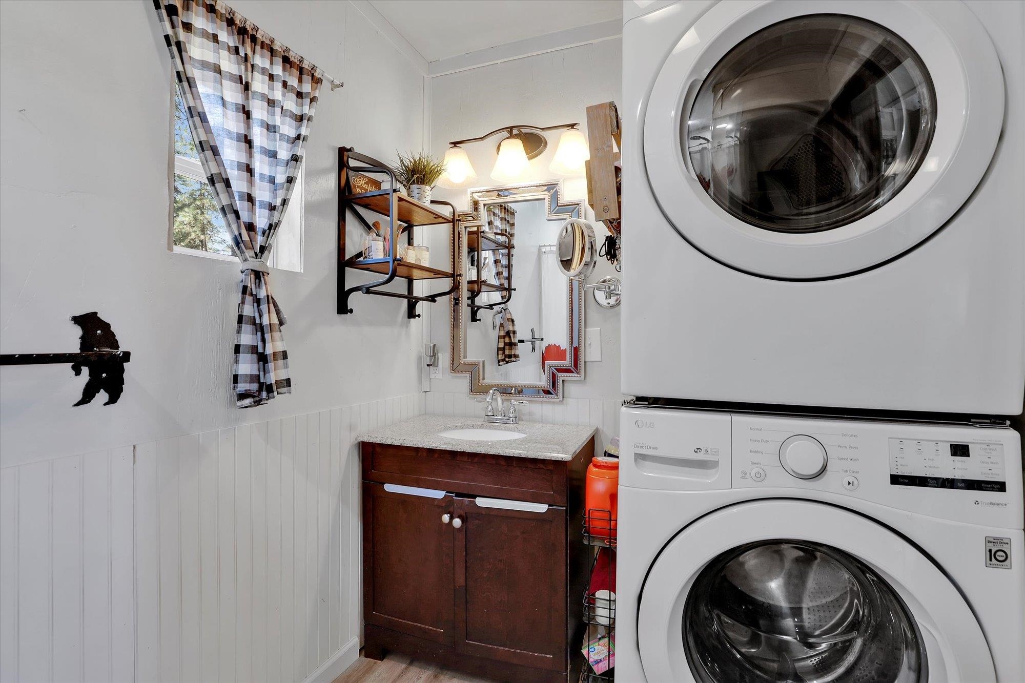 13901 South S Clear Lake Road Medical Lake, WA 99022 - Photo 11 of 33