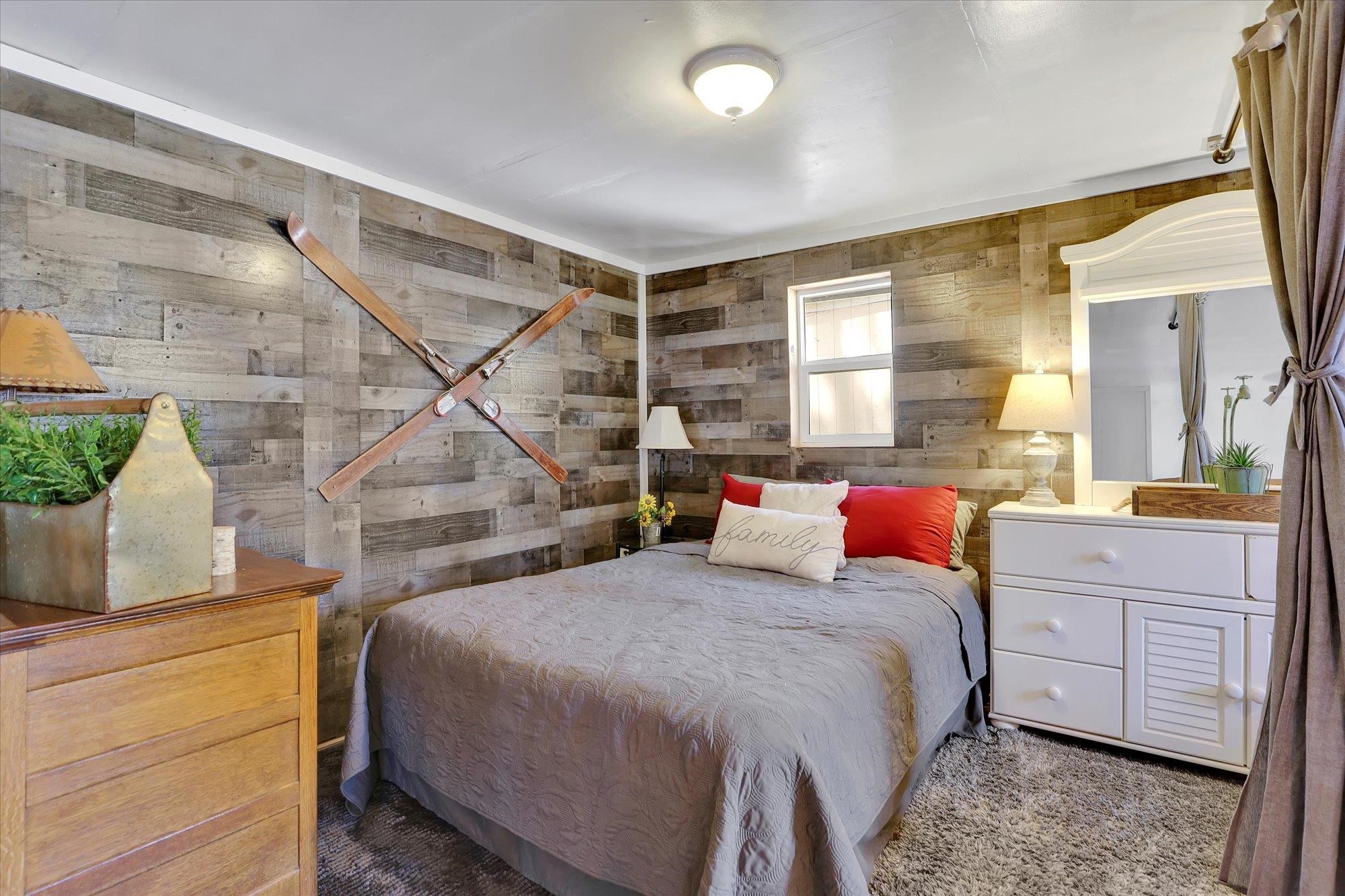 13901 South S Clear Lake Road Medical Lake, WA 99022 - Photo 15 of 33