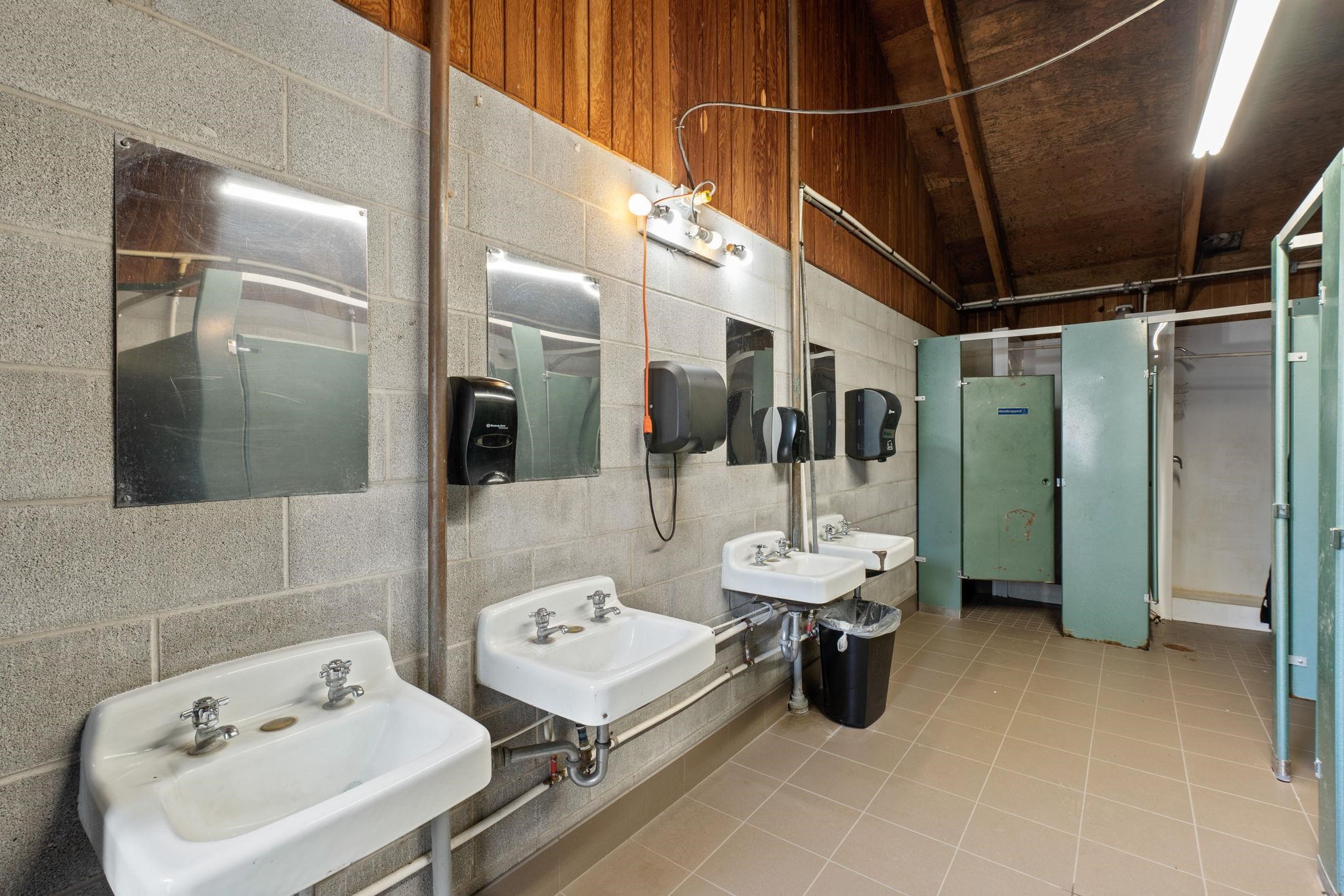 13901 South S Clear Lake Road Medical Lake, WA 99022 - Photo 31 of 33