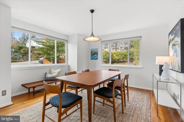 $1,100,000 | 2917 Argyle Drive, Alexandria, VA 22305