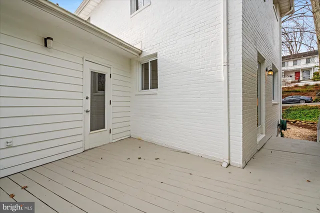 $1,100,000 | 2917 Argyle Drive, Alexandria, VA 22305