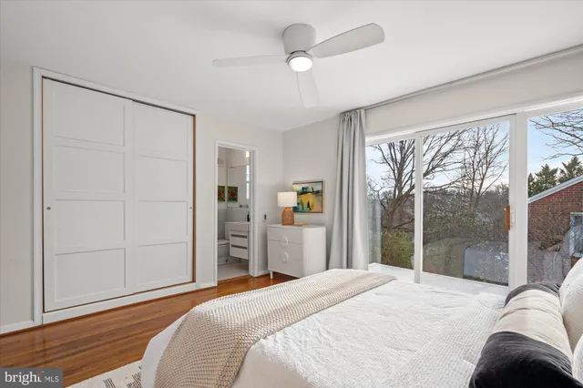 $1,100,000 | 2917 Argyle Drive, Alexandria, VA 22305