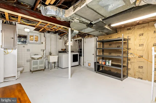 $1,100,000 | 2917 Argyle Drive, Alexandria, VA 22305