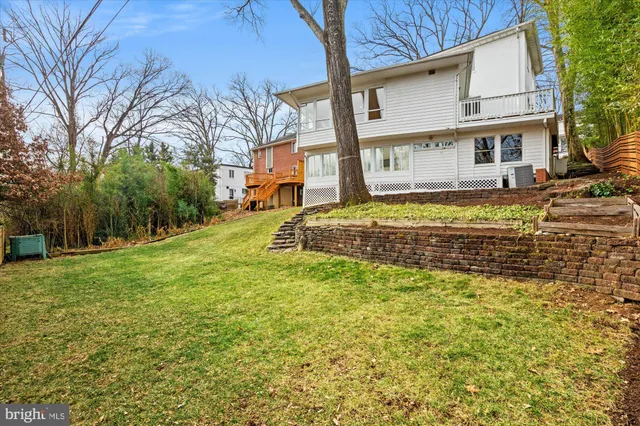 $1,100,000 | 2917 Argyle Drive, Alexandria, VA 22305