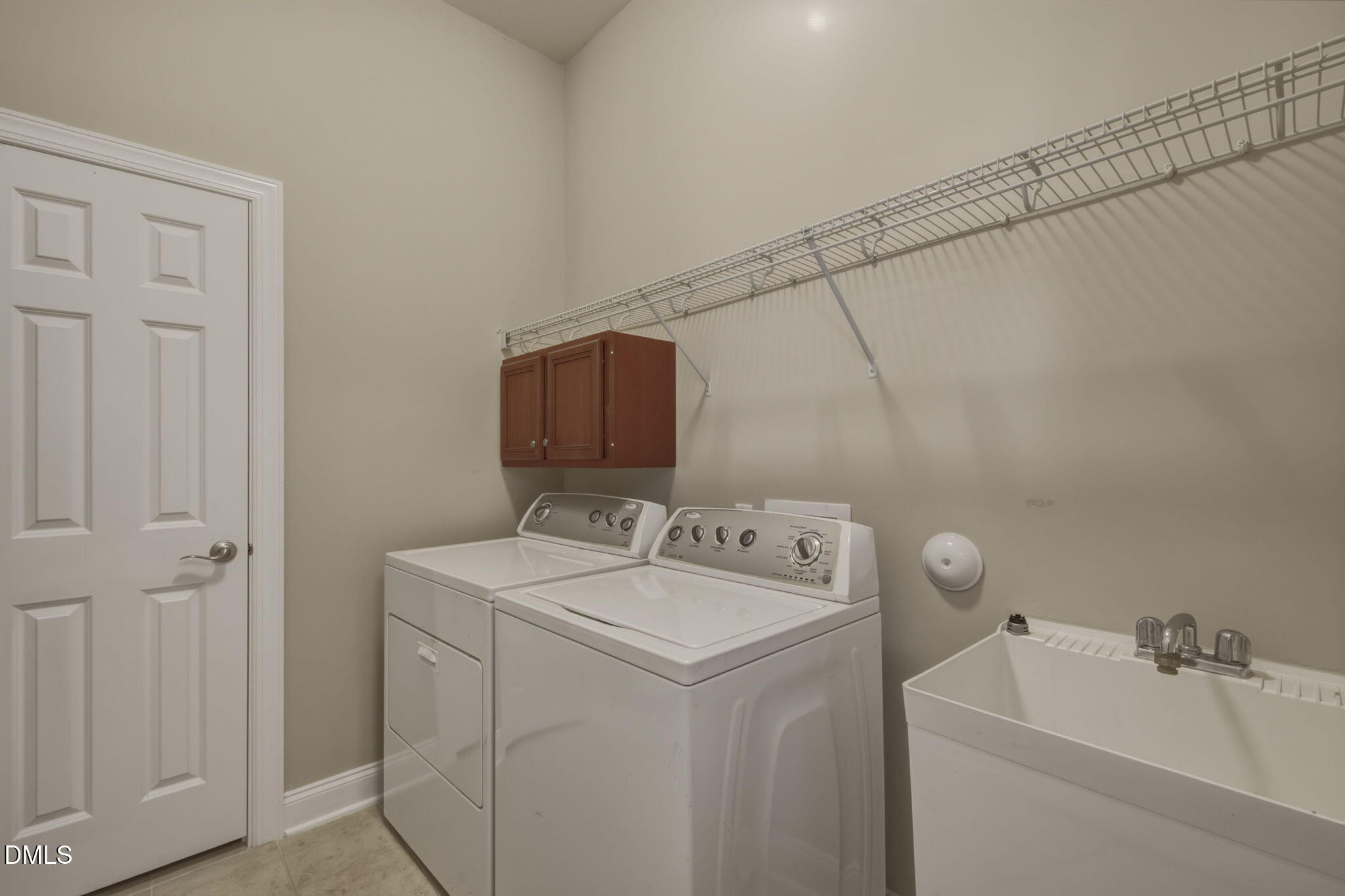 9805 Carlyle Hills Way Raleigh, NC 27560 - Photo 21 of 30 41-web-or-mls-9805 Carlyle Hills-2640