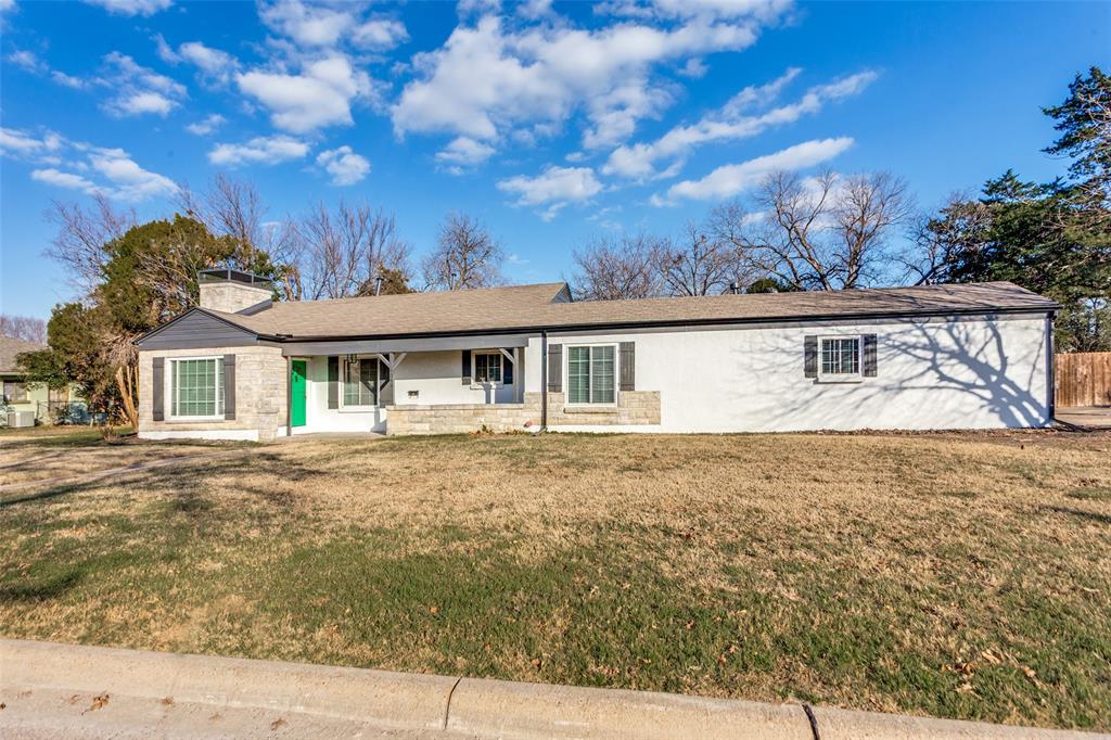 4045 Carolyn Road Fort Worth, TX 76109 - Photo 2 of 28