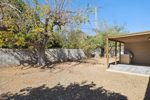 $3,500 | 4144 North 36th Street, Phoenix, AZ 85018