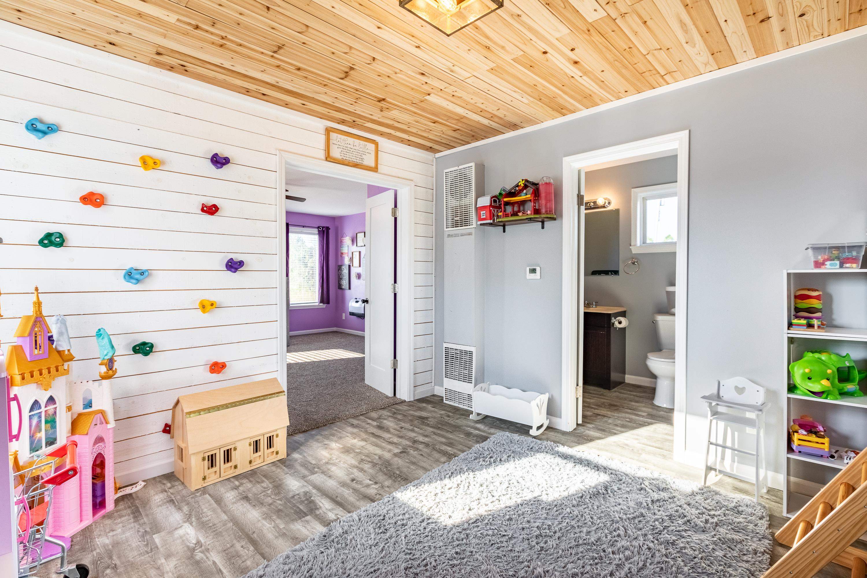14551 Imlay City Road Capac, MI 48014 - Photo 23 of 39 Gallery Image 23