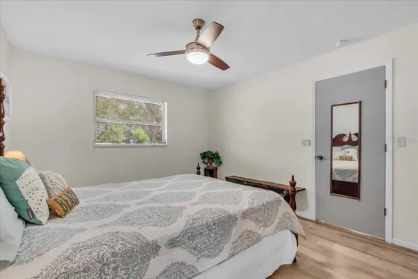 $2,750 | 331 Burke Road, Venice, FL 34293