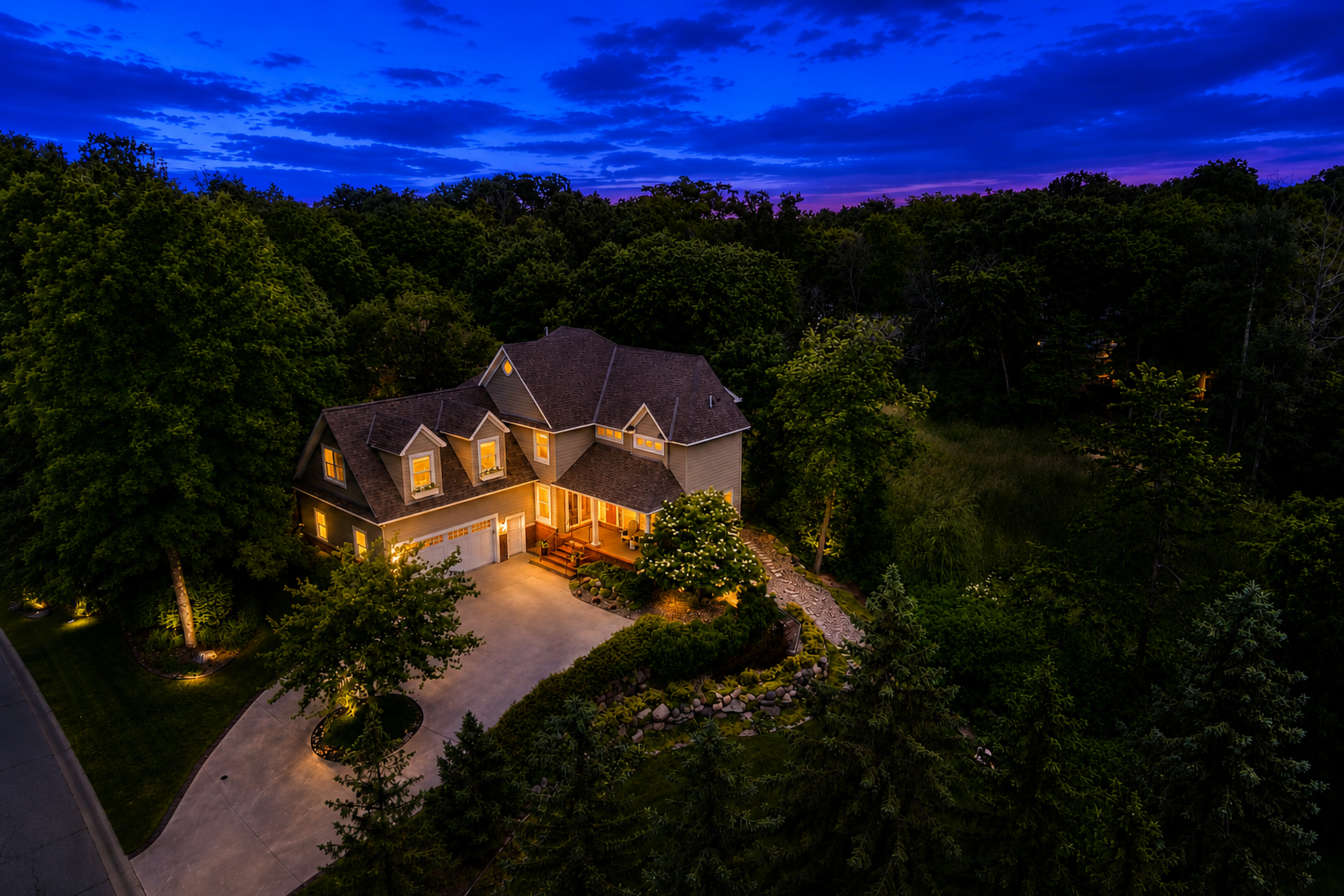 2866 Timberview Trail Chaska, MN 55318 - Photo 2 of 45