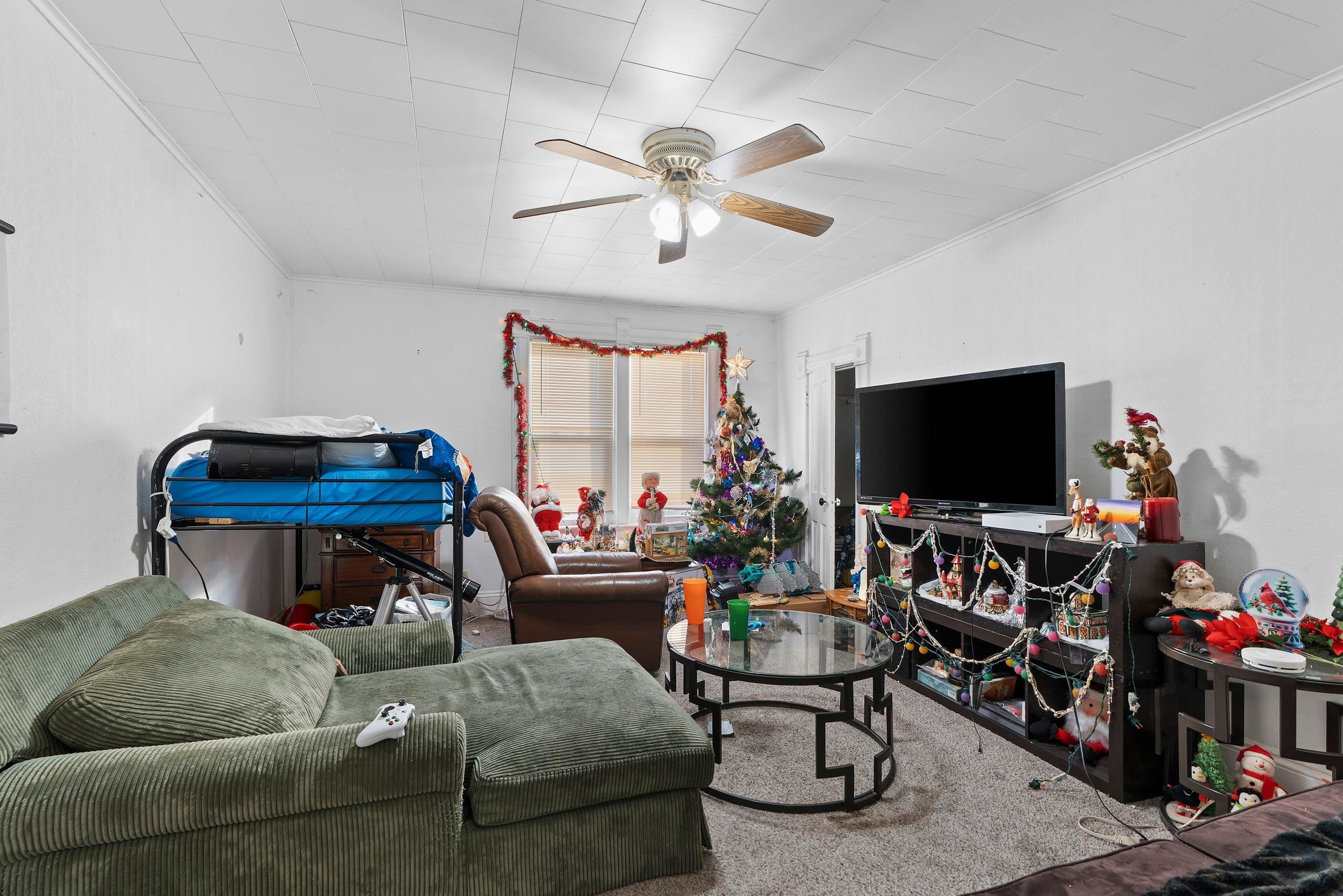 1403 South Main Street Oshkosh, WI 54902 - Photo 29 of 41