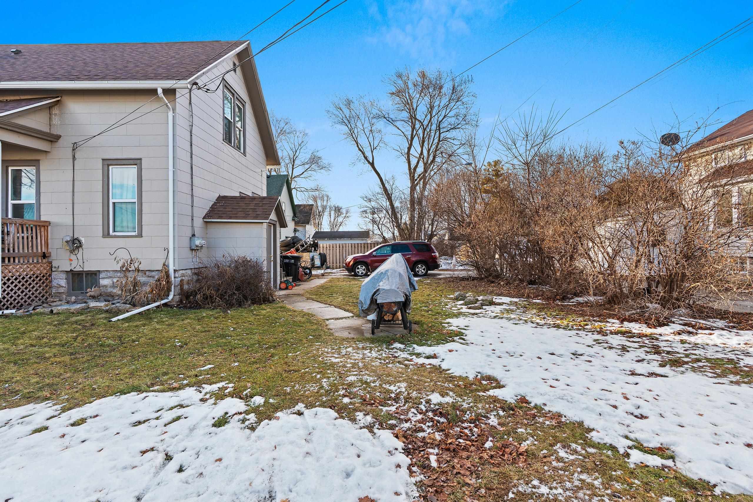 1403 South Main Street Oshkosh, WI 54902 - Photo 34 of 41