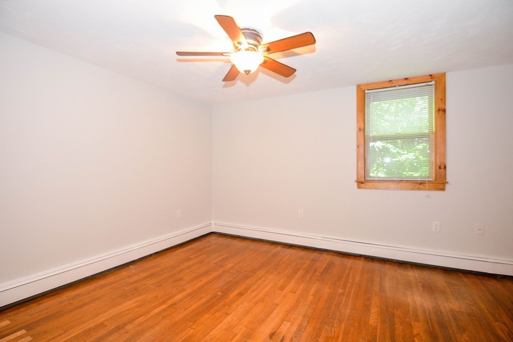 3 Benjamin Road Shirley, MA 01464 - Photo 8 of 16