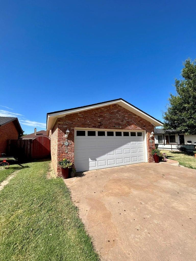 3907 Sides Street Plainview, TX 79072 - Photo 5 of 32 Photo 5