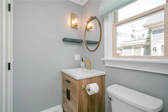 $3,800 | 5 Cherry Street, Newport, RI 02840