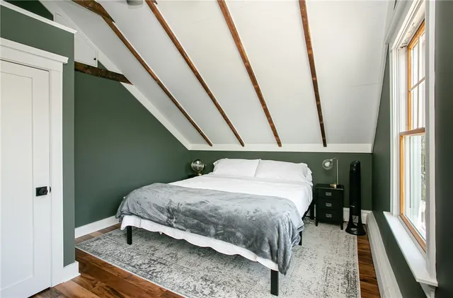 $3,800 | 5 Cherry Street, Newport, RI 02840