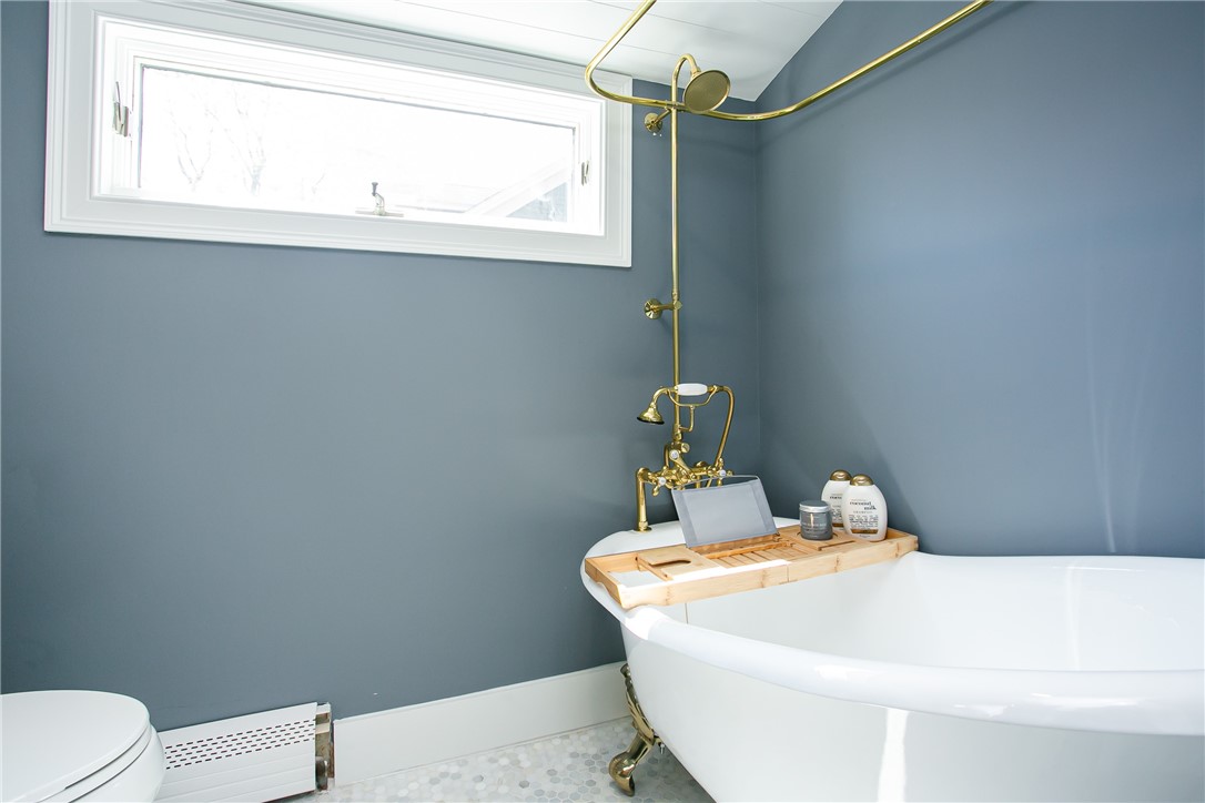 5 Cherry Street Newport, RI 02840 - Photo 22 of 29