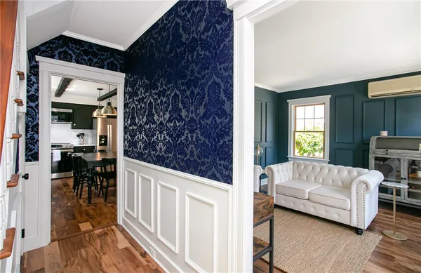 $3,800 | 5 Cherry Street, Newport, RI 02840
