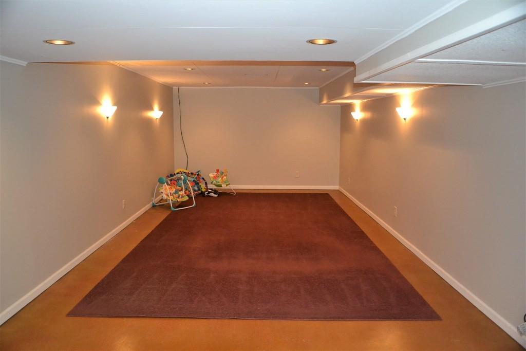 4134 North Riverside Drive Columbus, IN 47203 - Photo 36 of 40