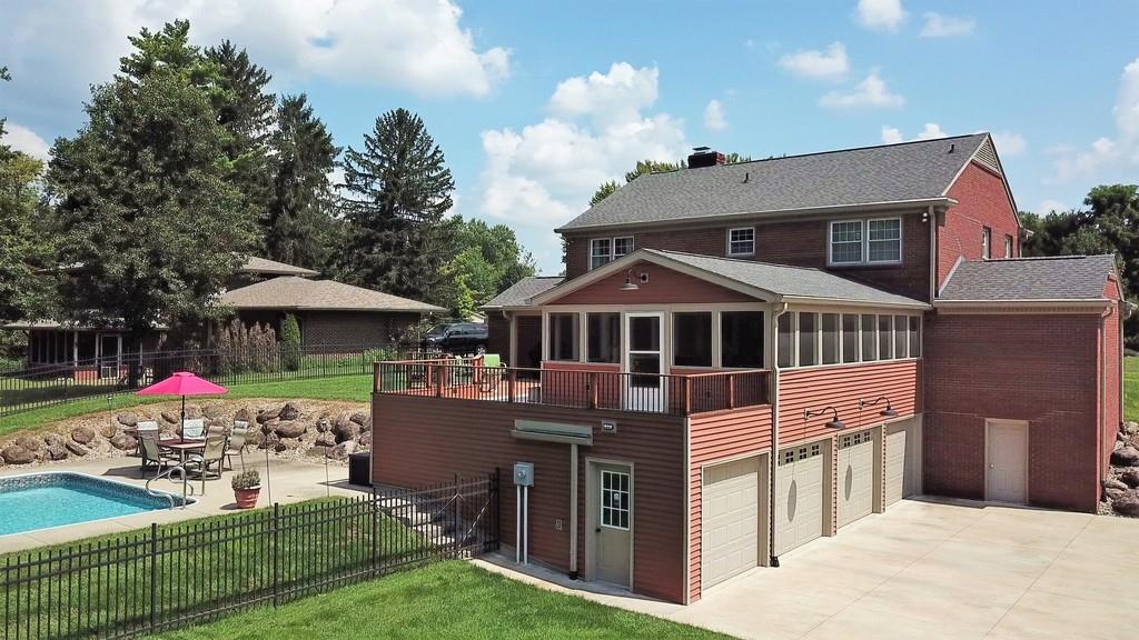 4134 North Riverside Drive Columbus, IN 47203 - Photo 7 of 40
