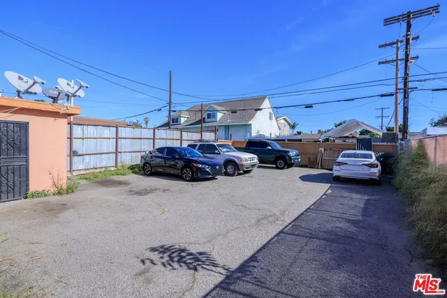 $1,200,000 | 4610 Compton Avenue, Los Angeles, CA 90011