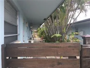 $1,350 | 2220 North 19th Avenue, Unit 8, Hollywood, FL 33020