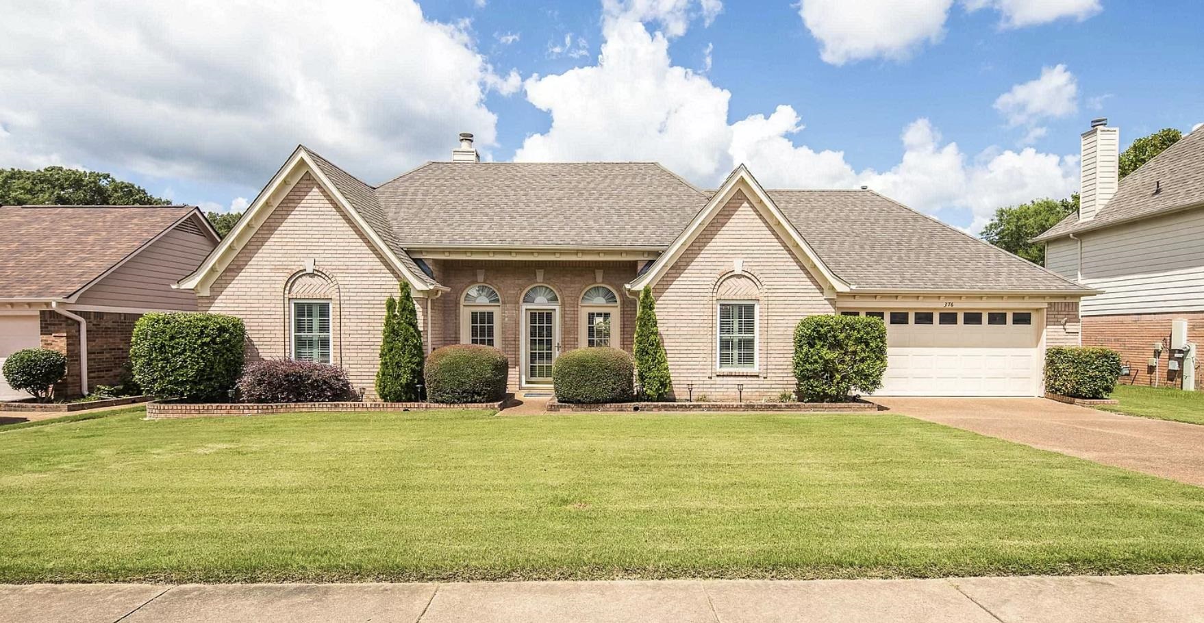 376 Wolf Run Road Collierville, TN 38017 - Photo 1 of 13 Gallery Image 1