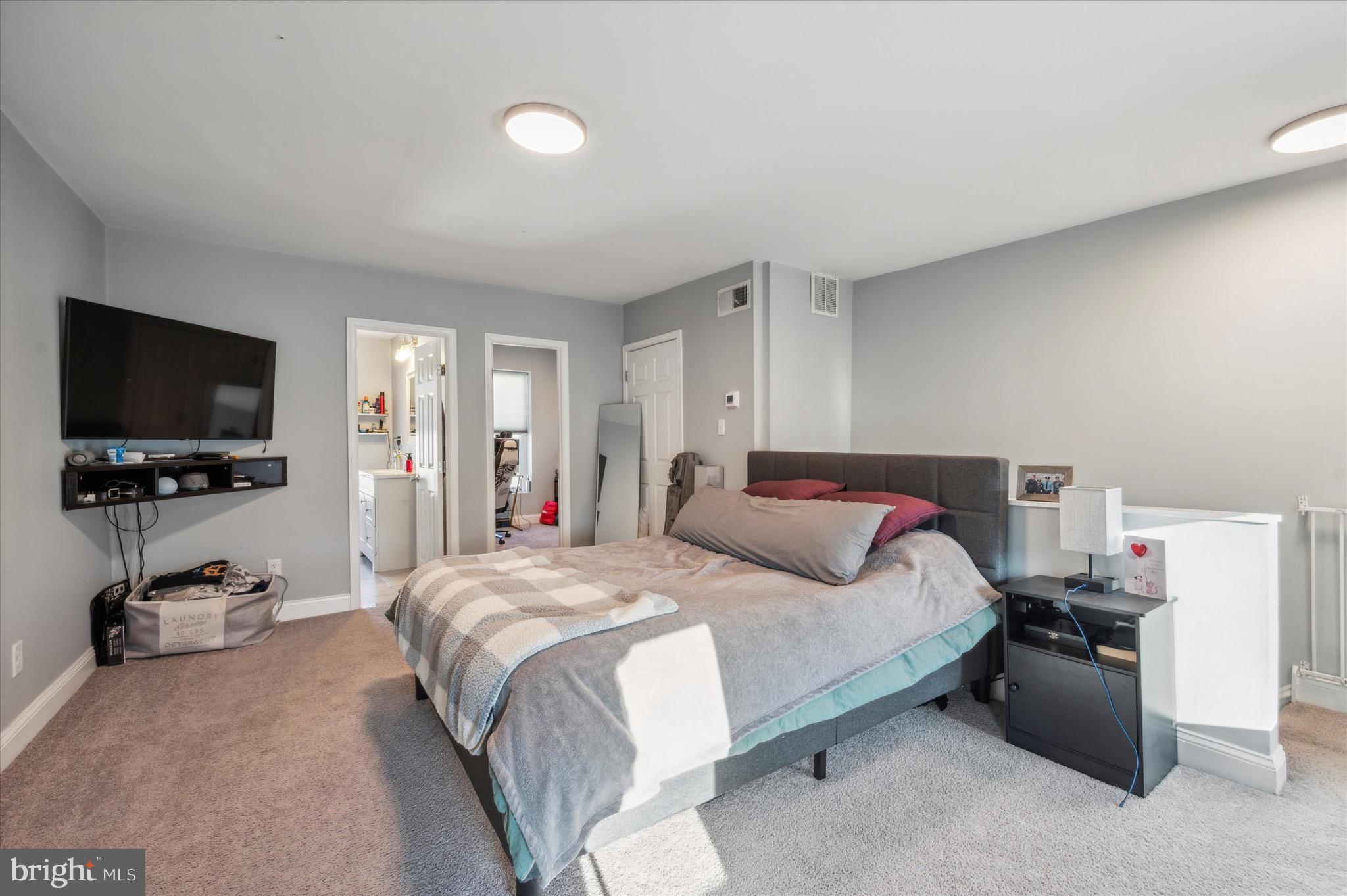 4520 Wilde Street Philadelphia, PA 19127 - Photo 12 of 14