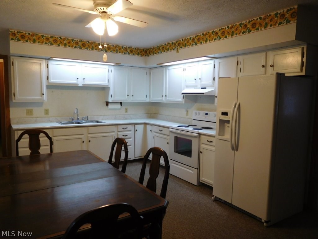5711 Rustic Lane Southwest Newcomerstown, OH 43832 - Photo 2 of 31