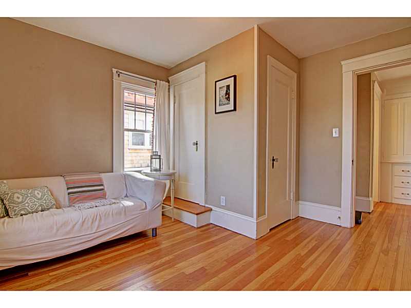 102 Dexterdale Road Providence, RI 02906 - Photo 20 of 25 Bedroom.