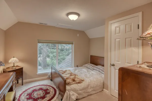 $585,000 | 5405 North Powell Road, Newman Lake, WA 99025