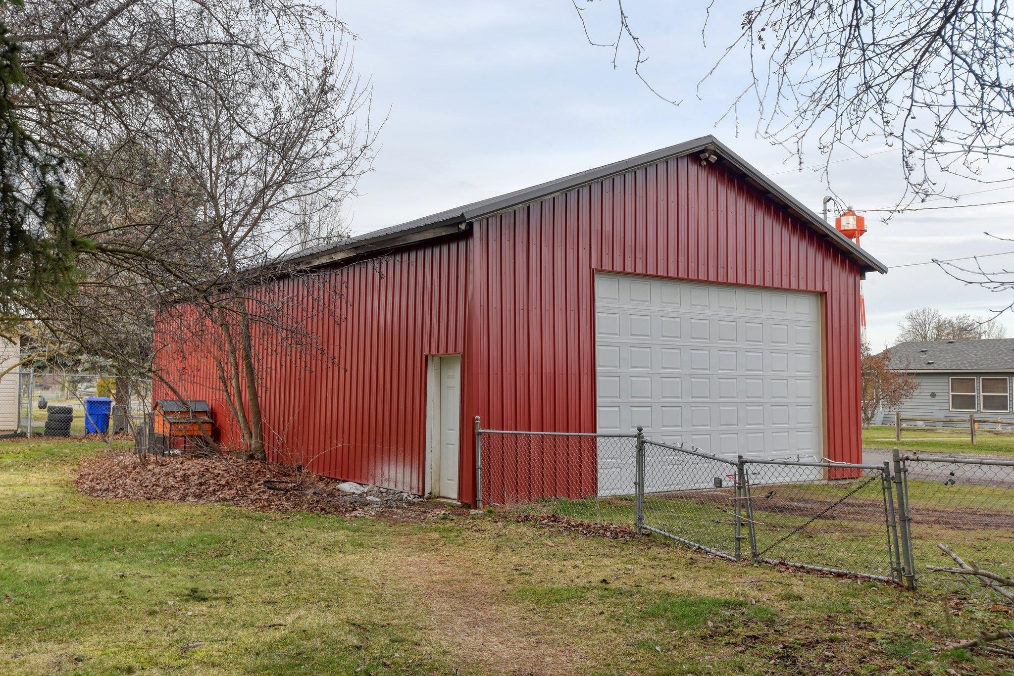 5405 North Powell Road Newman Lake, WA 99025 - Photo 9 of 12
