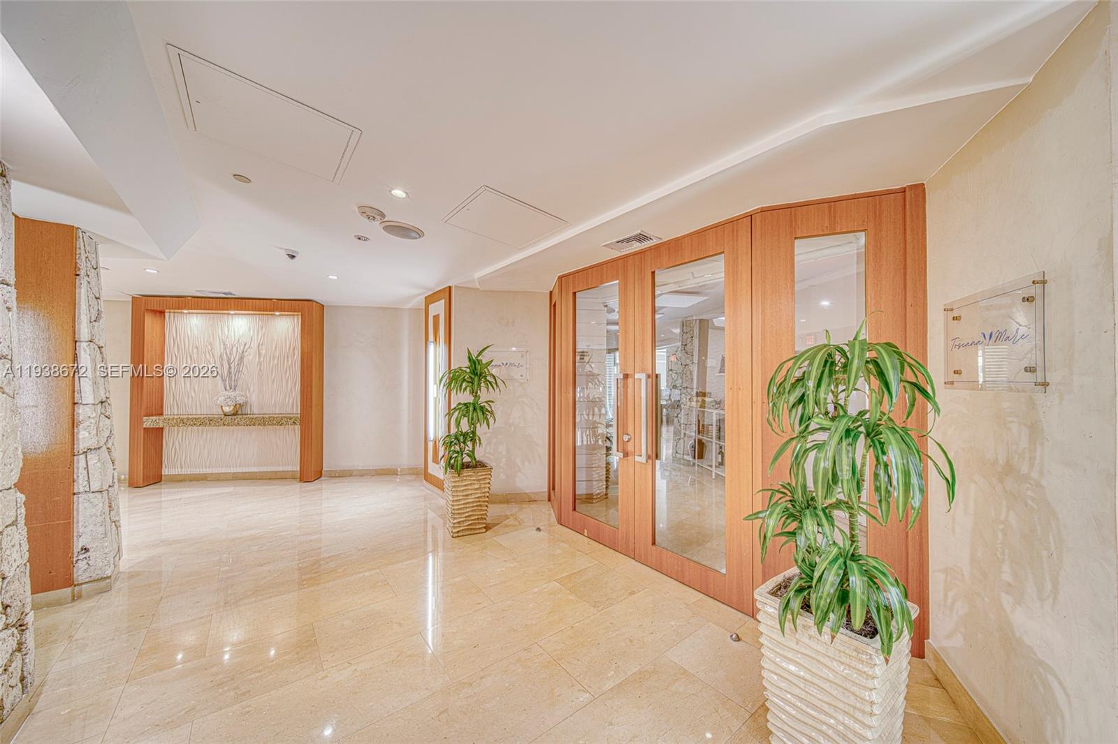 1111 Crandon Boulevard, Unit C404 Key Biscayne, FL 33149 - Photo 26 of 44 a view of entryway with interior