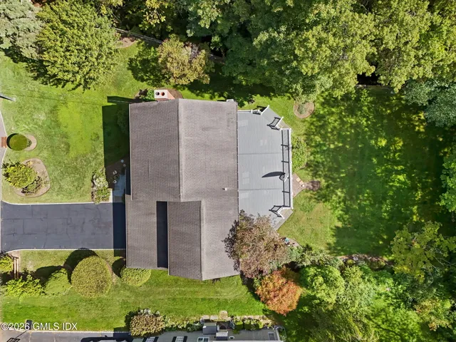 $11,950 | 11 Deepwoods Lane, Old Greenwich, CT 06870