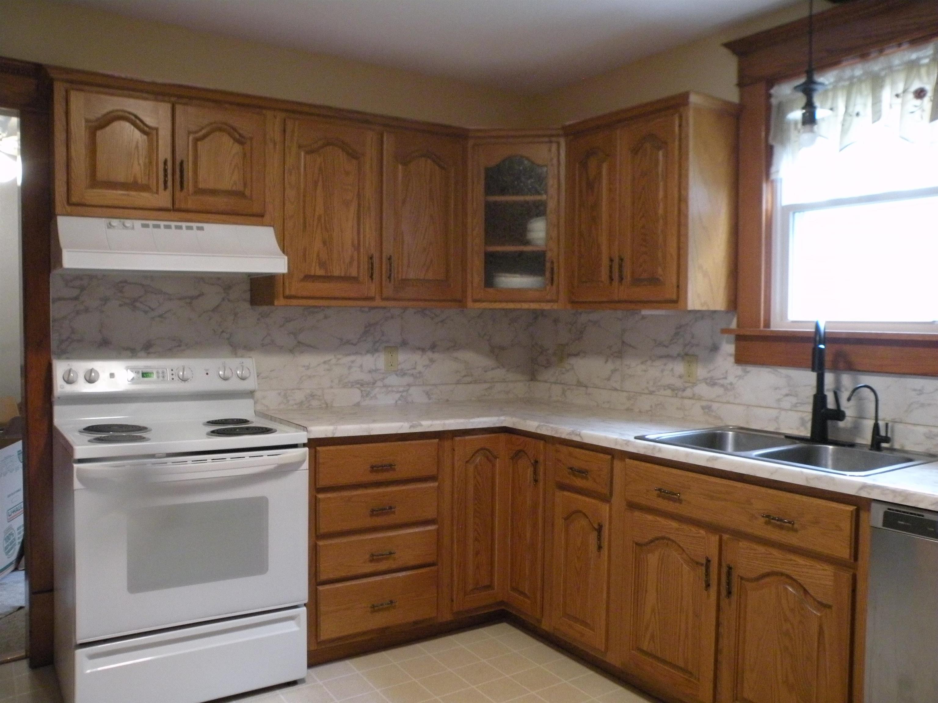 610 1st Street Bloomington, WI 53804 - Photo 15 of 51