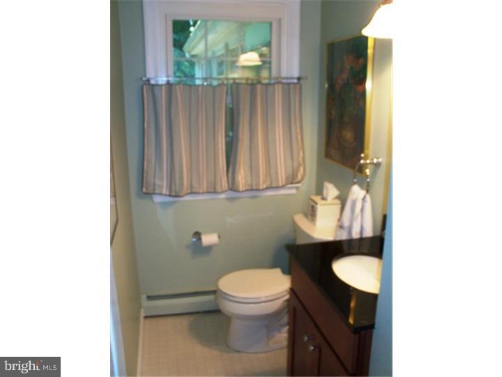 1234 Highgate Road West Chester, PA 19380 - Photo 14 of 24 Bathroom