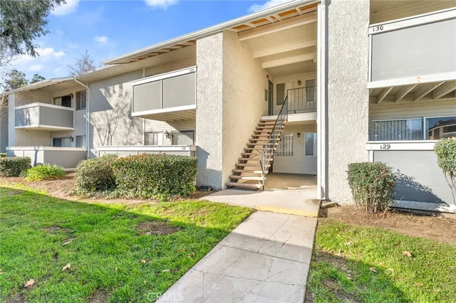 $299,000 | 26200 Redlands Boulevard, Unit 132, Redlands, CA 92373