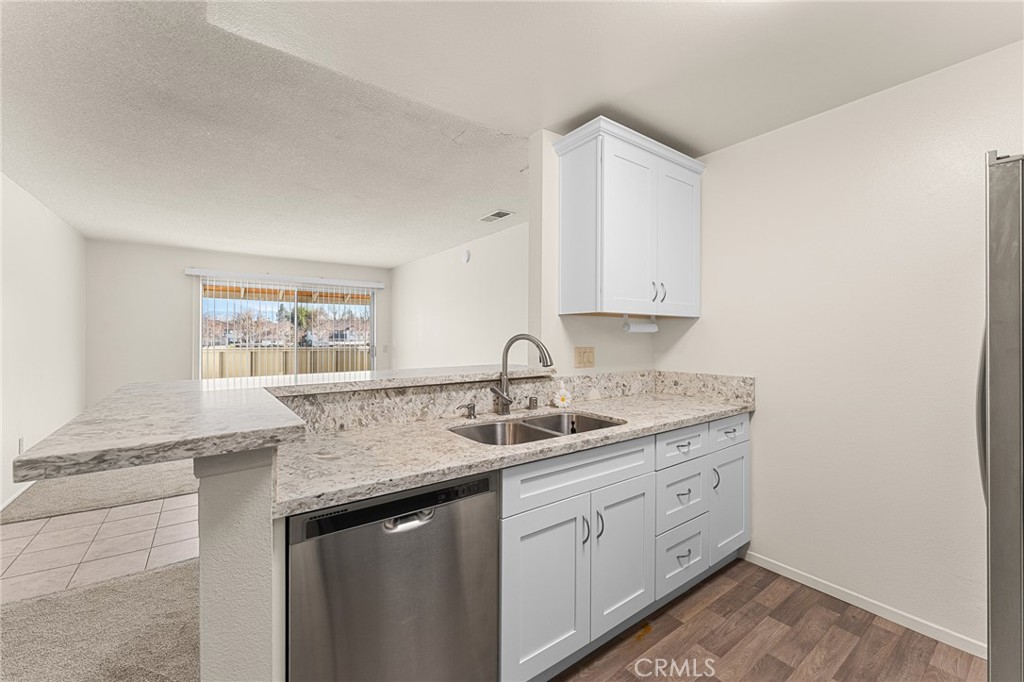 26200 Redlands Boulevard, Unit 132 Redlands, CA 92373 - Photo 8 of 36 updated kitchen