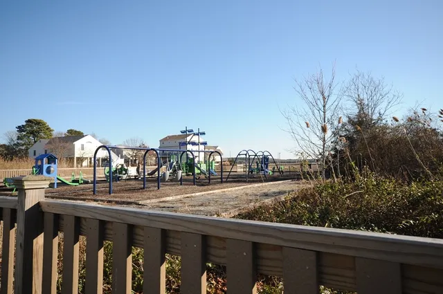 $419,000 | 1 Circle Drive, Wareham, MA 02571