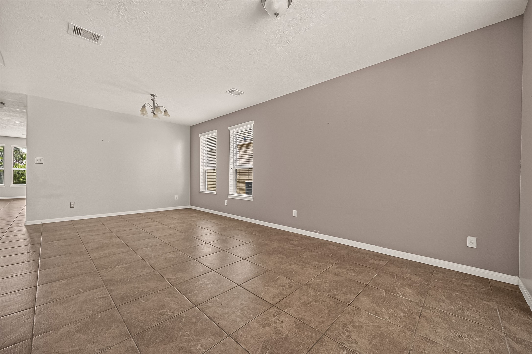 24906 Clover Ranch Drive Katy, TX 77494 - Photo 8 of 47