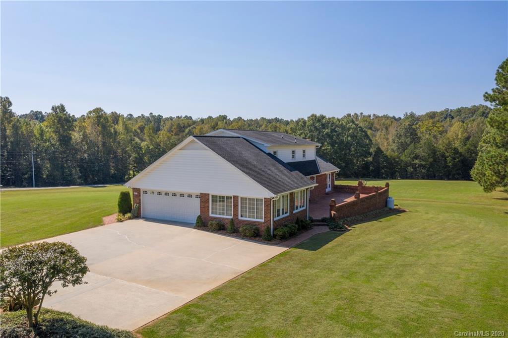 509 Pine Ridge Road Lexington, NC 27295 - Photo 4 of 47 Gallery Image 4