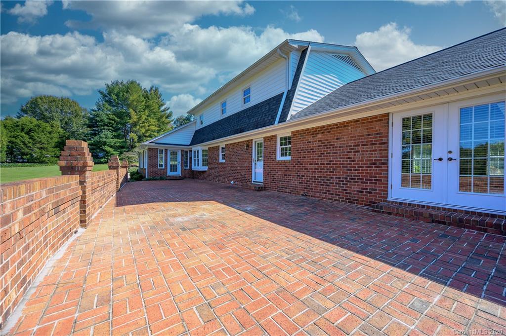 509 Pine Ridge Road Lexington, NC 27295 - Photo 8 of 47 Gallery Image 8
