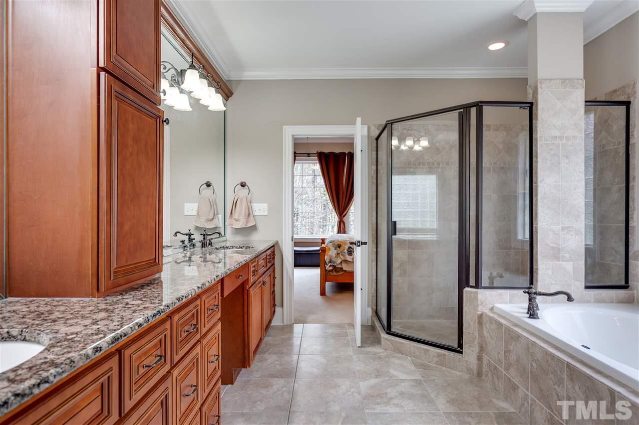 2604 Pathview Court Raleigh, NC 27613 - Photo 17 of 30